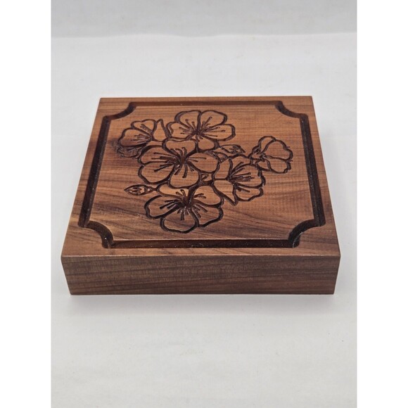 Two Crazy Dogs Cedar 4" x 4" Magnolia Carved Block Set of 3 - Picture 6 of 16